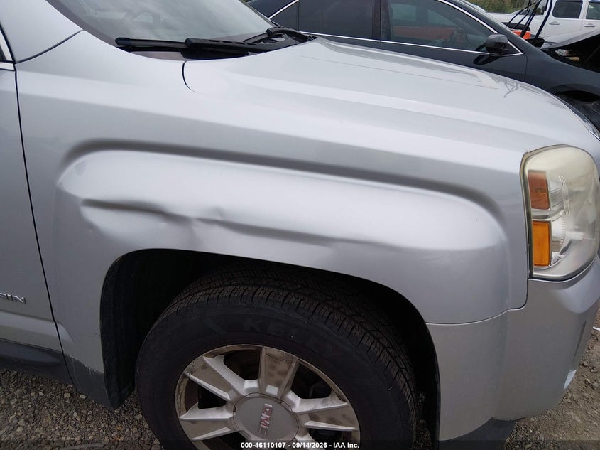 2013 GMC TERRAIN auction photo 6
