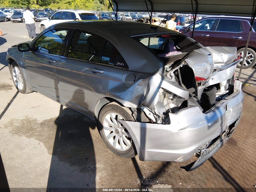 Vin: 1c3ccbbb8dn579623, lot: 46609920, chrysler 200 touring 20133