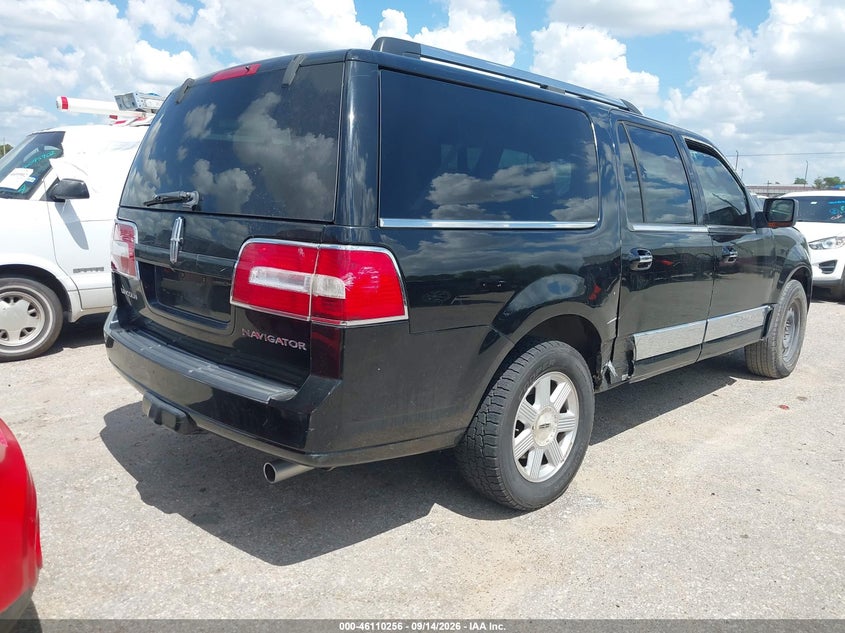 LINCOLN NAVIGATOR L 2008 VIN 5LMFL27508LJ18003