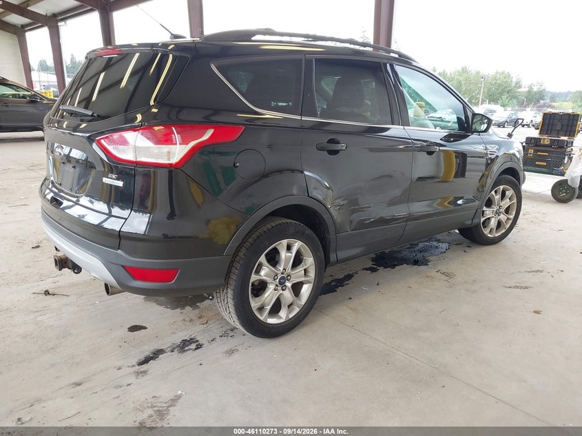 Vin: 1fmcu0g94duc25215, lot: 46609989, ford escape se 20134