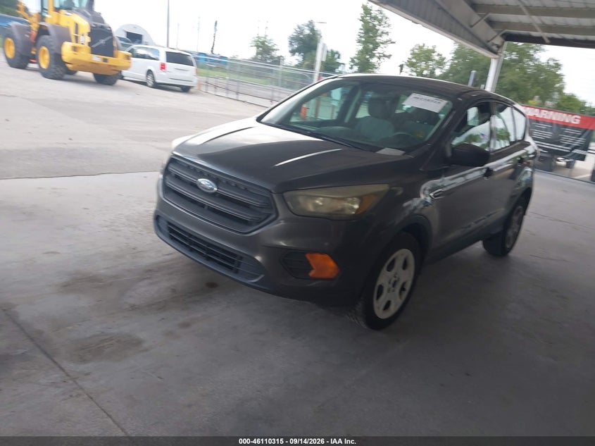 Vin: 1fmcu0f77jua17096, lot: 46610031, ford escape s 20182