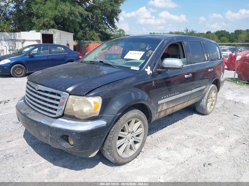 2008 Chrysler Aspen, Front End, IAAI, VIN 1A8HW582X8F138358 — photo 2