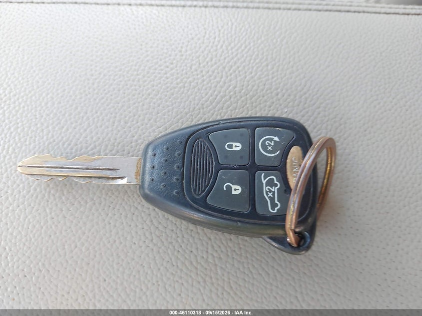 2008 CHRYSLER ASPEN LIMITED · Фото 11