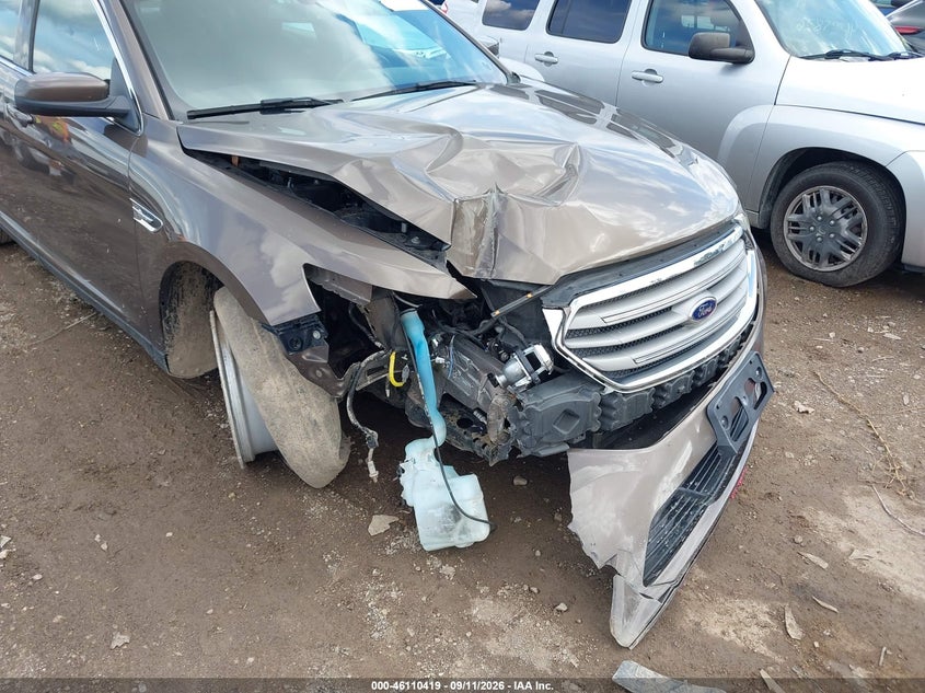 FORD TAURUS 2015 VIN 1FAHP2E81FG108514