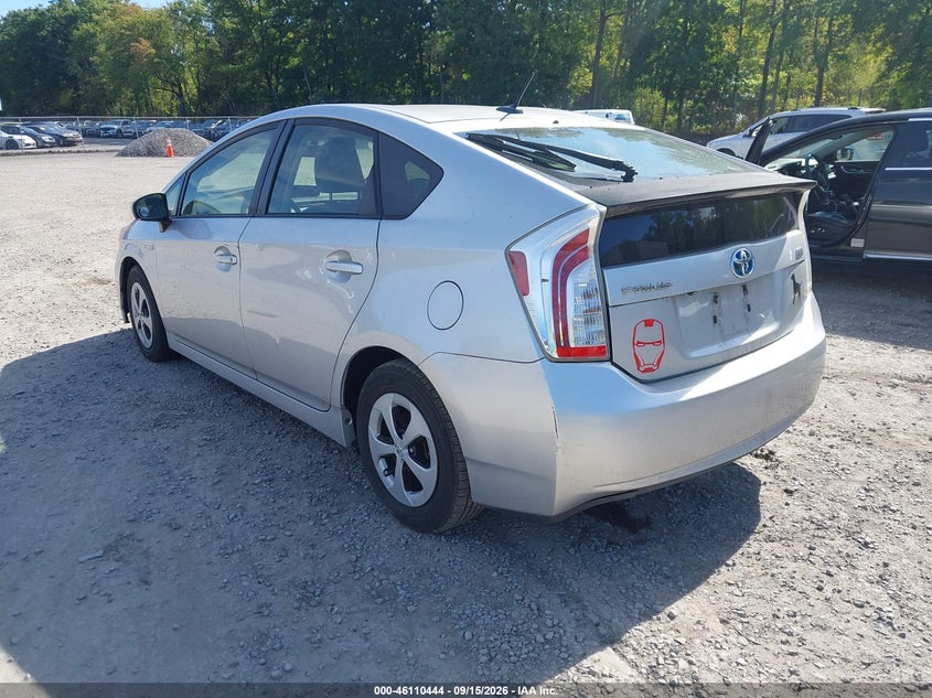 2012 TOYOTA PRIUS auction photo 3