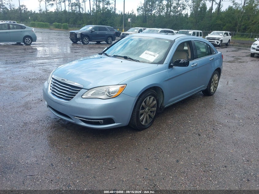 2014 CHRYSLER 200 auction photo 2