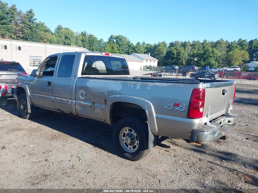 CHEVROLET SILVERADO 2500HD 2003 VIN 1GCHK29GX3E242780