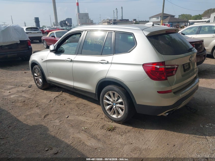 2015 BMW X3 auction photo 3