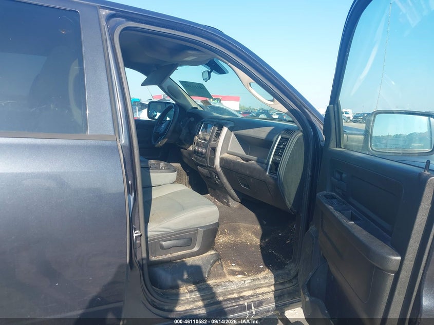 2013 RAM 1500 auction photo 5