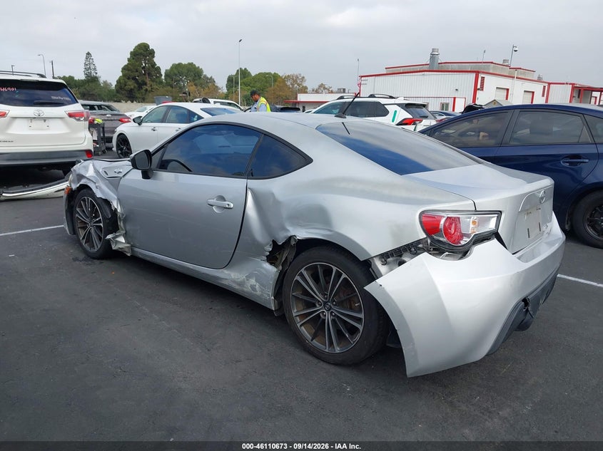 Vin: jf1znaa19d1724930, lot: 46610389, scion fr-s 20133