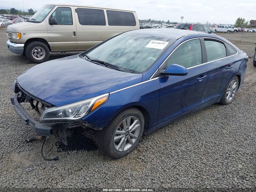 2016 HYUNDAI SONATA auction photo 2