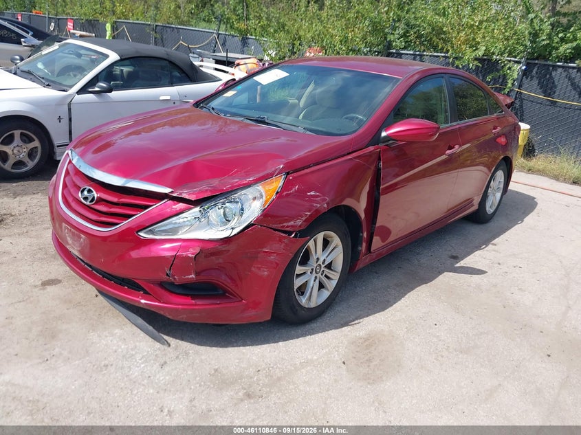 2013 Hyundai Sonata, Rear, IAAI, VIN 5NPEB4AC2DH798042 — photo 2