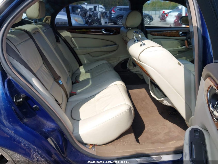 JAGUAR XJ 2005 VIN SAJWA82C25SG45987