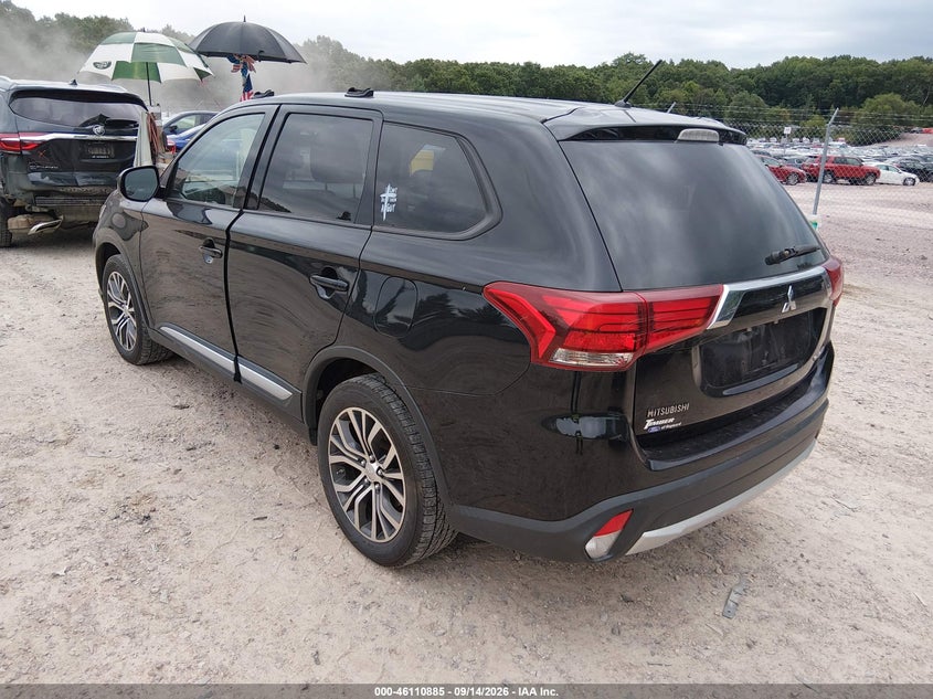 2016 MITSUBISHI OUTLANDER auction photo 3