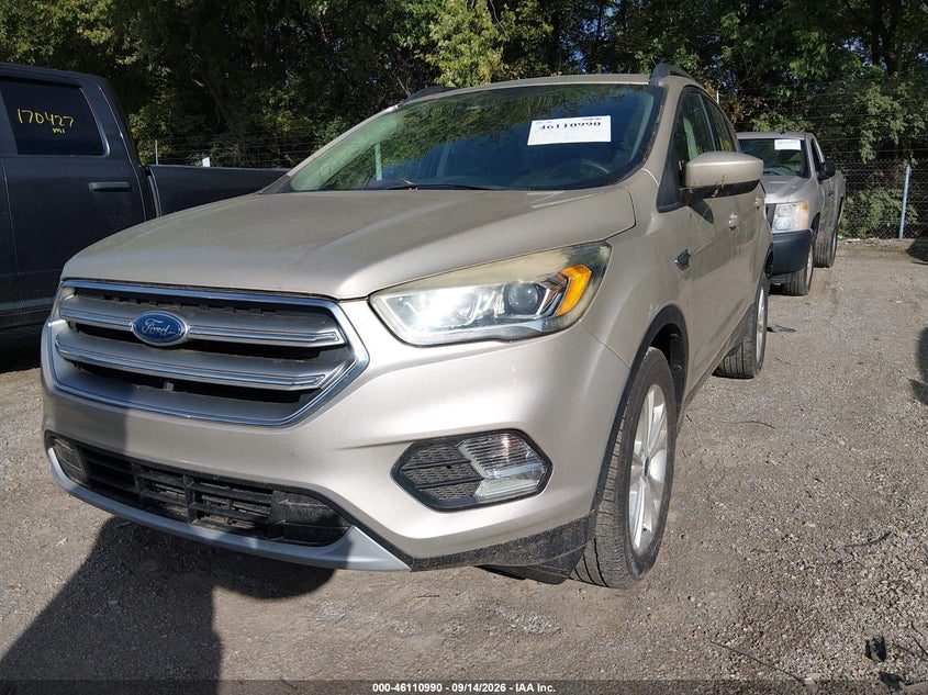 Vin: 1fmcu0gd0hue44988, lot: 46610706, ford escape se 20172