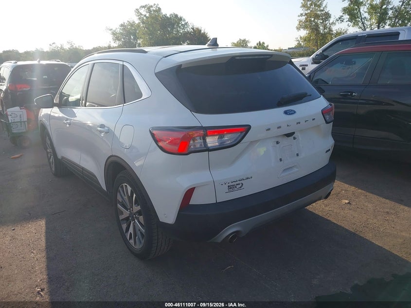 Vin: 1fmcu9dz2lub13939, lot: 46610723, ford escape titanium hybrid 20203