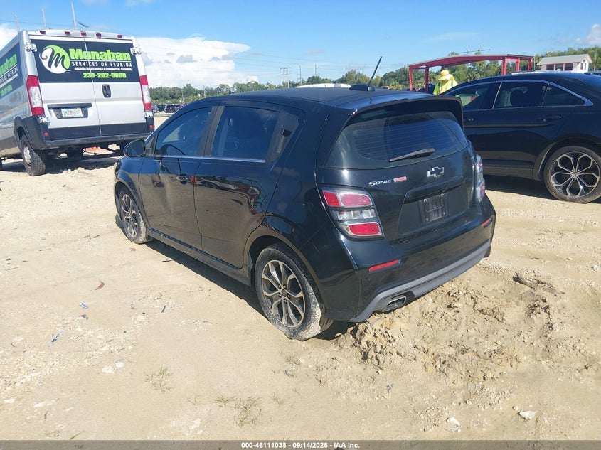 2018 CHEVROLET SONIC auction photo 3