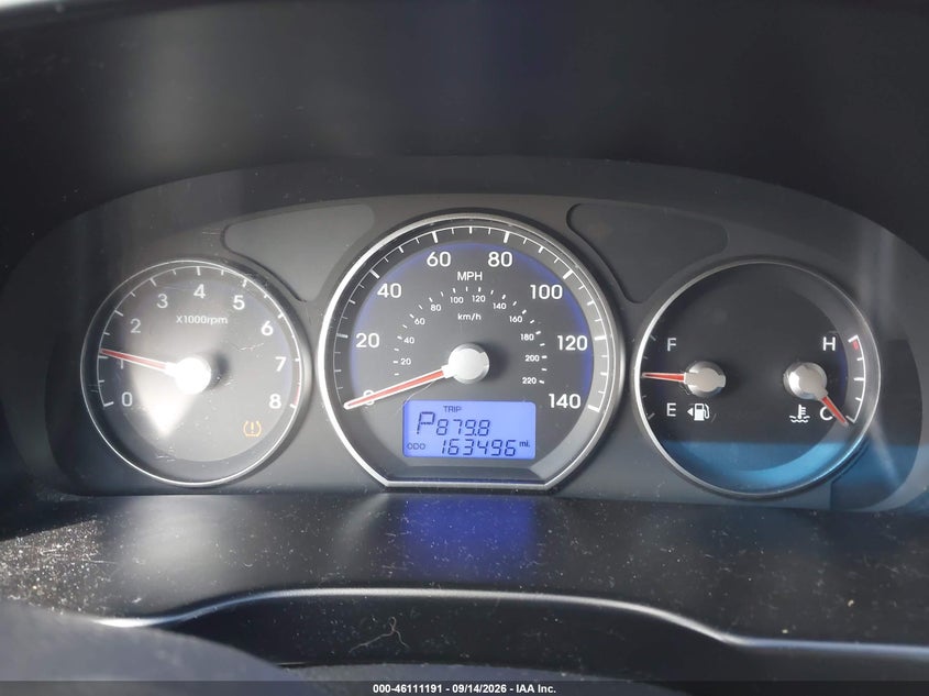 2011 HYUNDAI SANTA FE auction photo 7