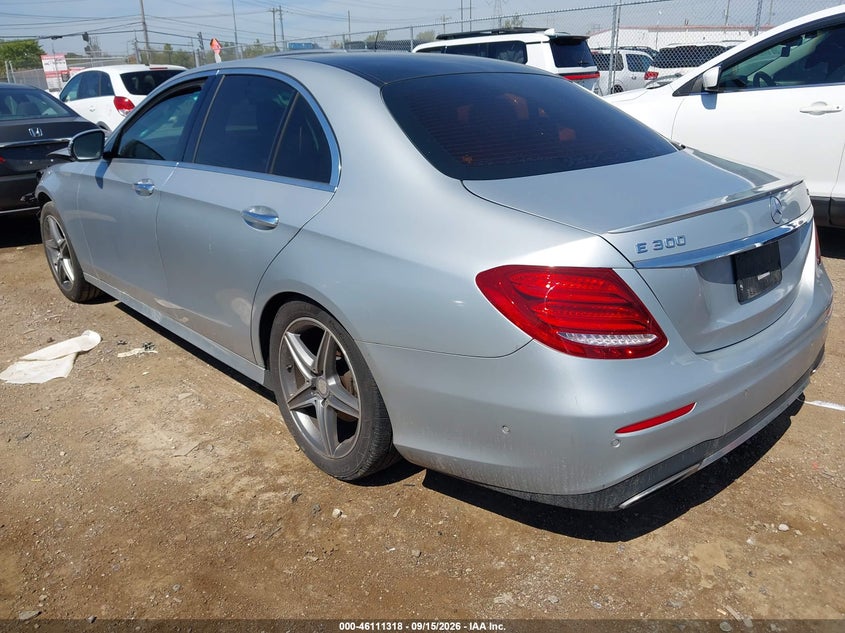Vin: wddzf4kb8ha083796, lot: 46611033, mercedes-benz e 300 4matic 20173