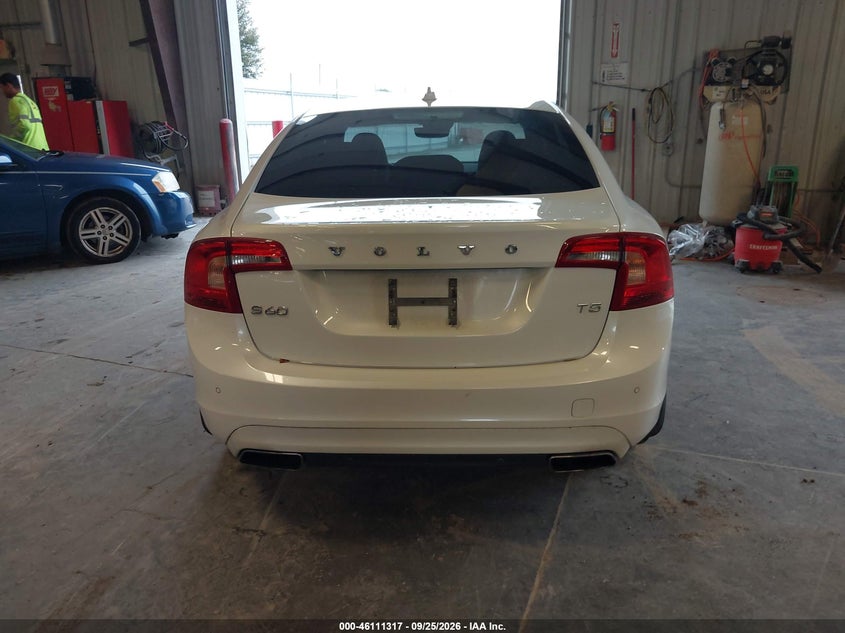 VOLVO S60 2016 VIN YV126MFK1G2406014