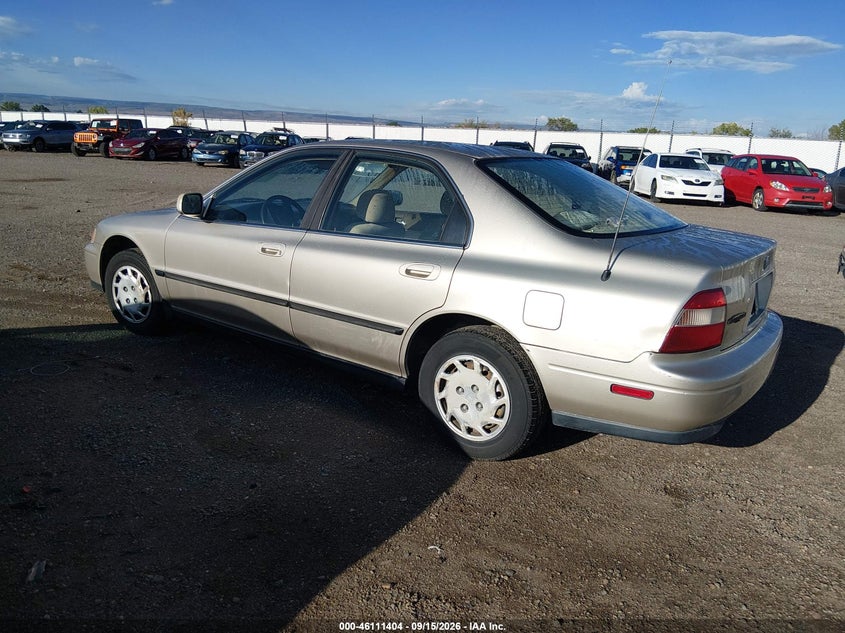 1994 HONDA ACCORD auction photo 3