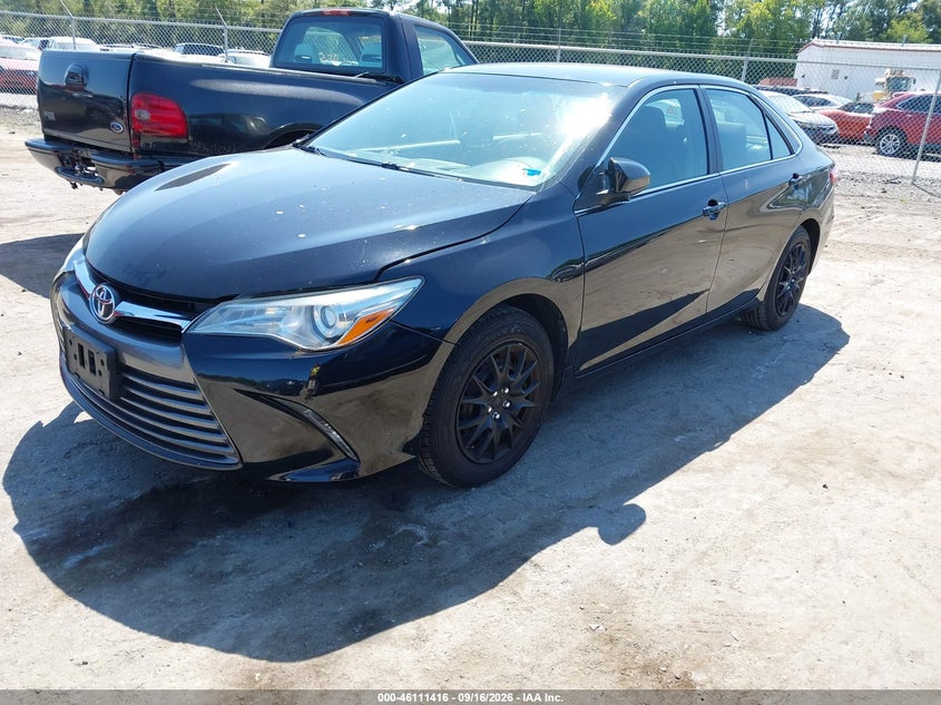 Vin: 4t4bf1fk2fr458907, lot: 46611132, toyota camry le 20152