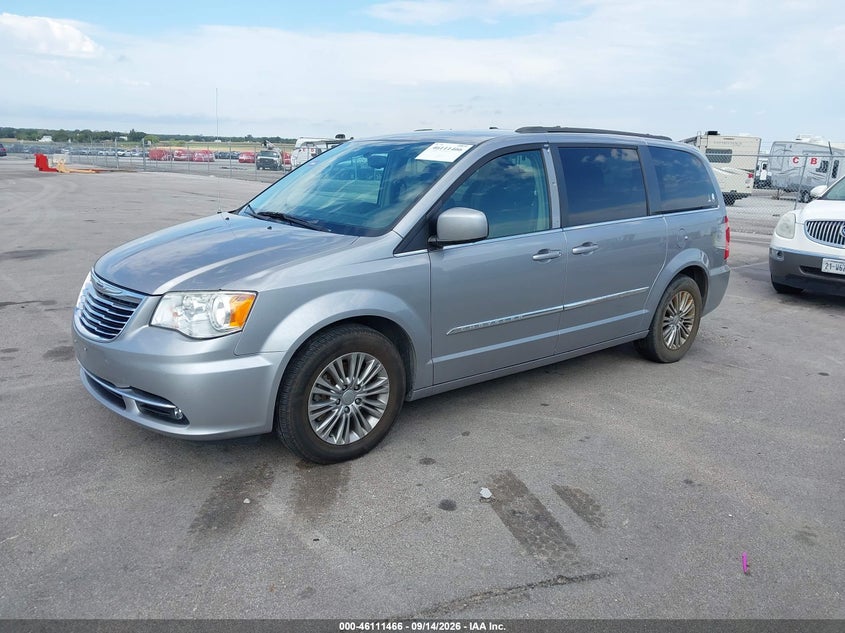 Vin: 2c4rc1cg9gr215180, lot: 46611182, chrysler town & country touring-l 20162