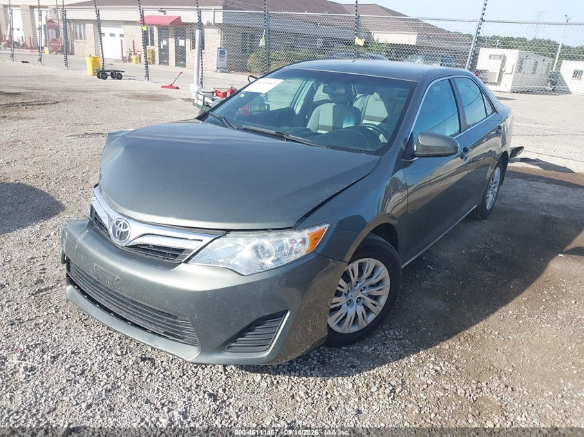 2012 Toyota Camry, Right Front, IAAI, VIN 4T4BF1FKXCR225921 — photo 2