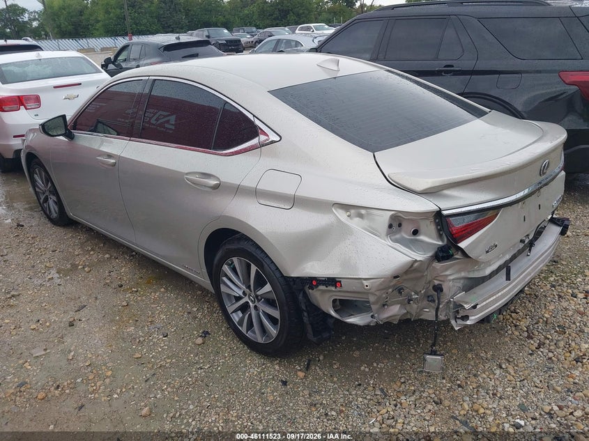 Vin: 58ad21b16lu010623, lot: 46611239, lexus es 300h 20203