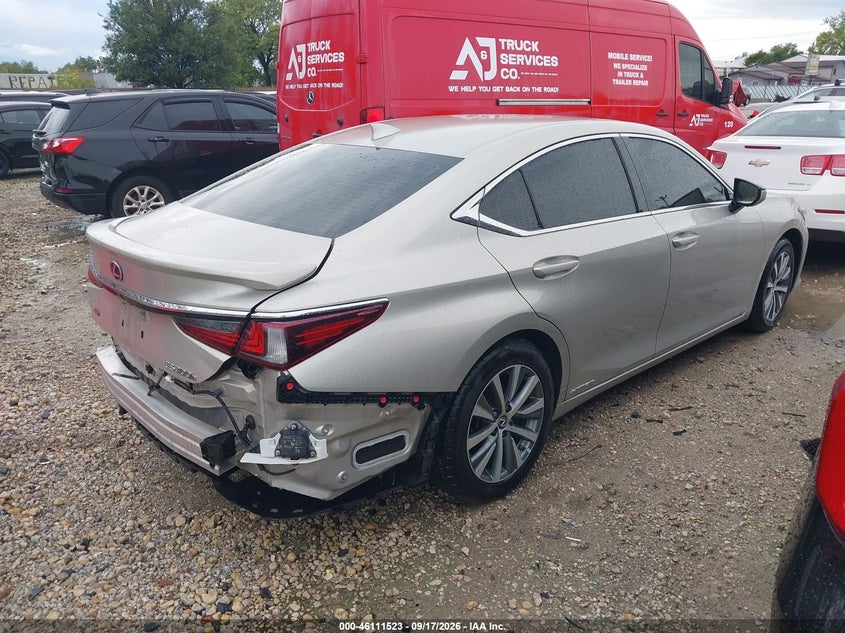 Vin: 58ad21b16lu010623, lot: 46611239, lexus es 300h 20204