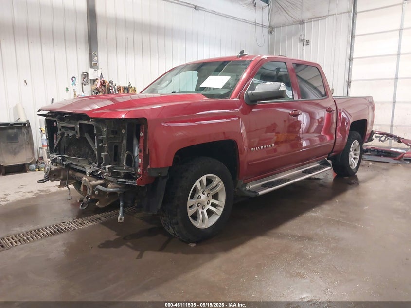2018 Chevrolet Silverado, Front End, IAAI, VIN 3GCUKREC0JG321584 — photo 2
