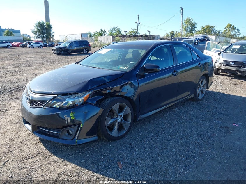 2014 Toyota Camry Se Sport, Front End, IAAI, VIN 4T1BF1FK2EU818296 — photo 2