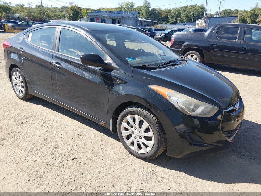 2013 HYUNDAI ELANTRA auction photo 1