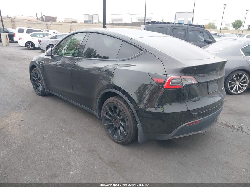 Vin: 5yjygdee0mf093541, lot: 46611370, tesla model y long range dual motor all-wheel drive 20213