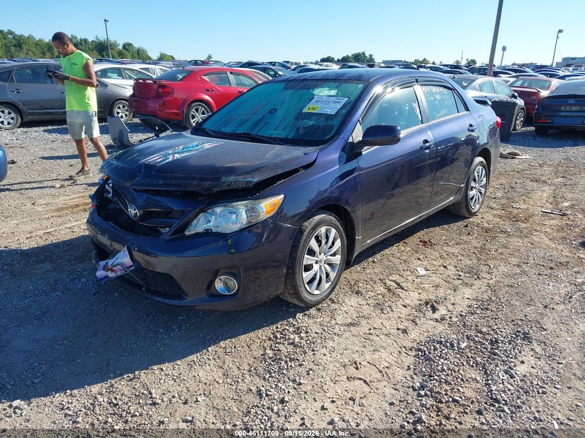 Vin: 2t1bu4ee5cc876498, lot: 46611425, toyota corolla le 20122