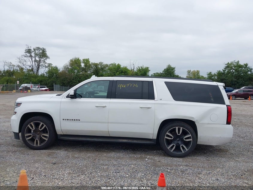 CHEVROLET SUBURBAN - zdjęcie 14