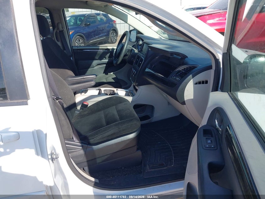 2016 DODGE GRAND CARAVAN auction photo 5