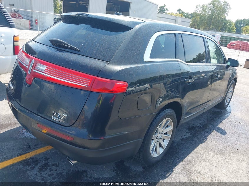 LINCOLN MKT 2014 VIN 2LMHJ5NK1EBL53277