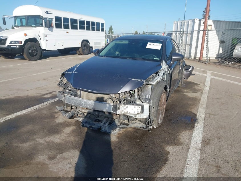 Vin: jthba1d29h5059746, lot: 46611589, lexus is 200t 20172