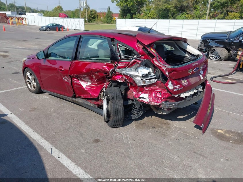 Vin: 1fadp3k23el345371, lot: 46611644, ford focus se 20143