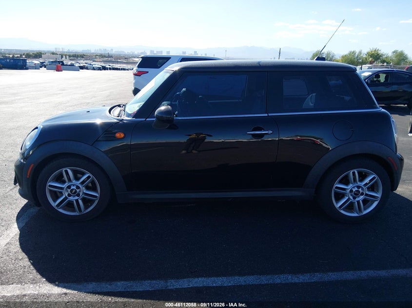 2013 MINI HARDTOP COOPER · Фото 15