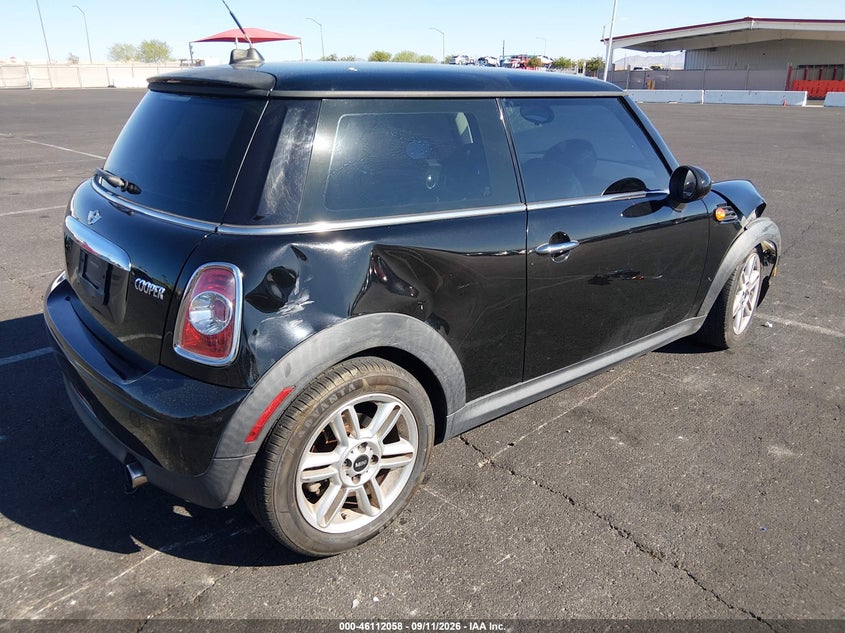 2013 MINI HARDTOP COOPER · Фото 4