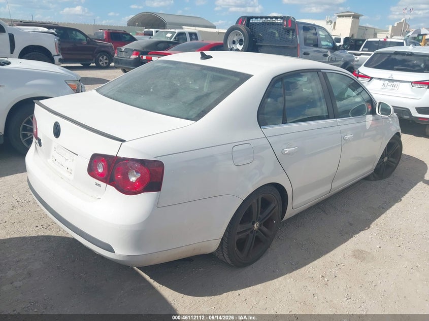 2009 VOLKSWAGEN JETTA auction photo 4