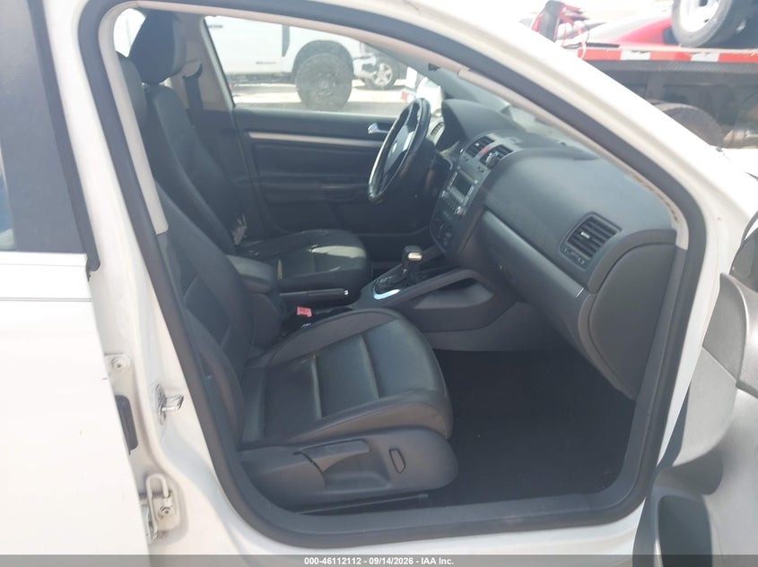 2009 VOLKSWAGEN JETTA auction photo 5