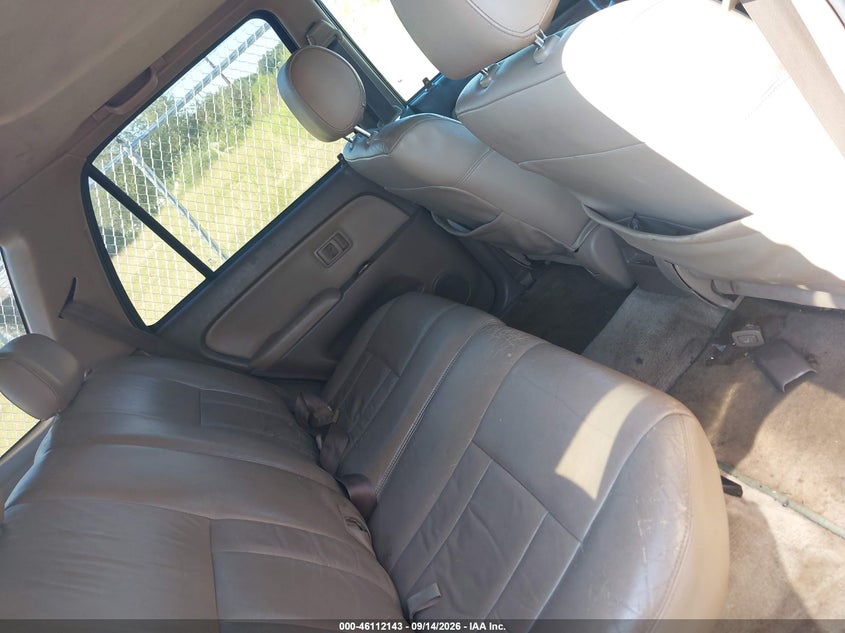 2000 TOYOTA 4RUNNER auction photo 8