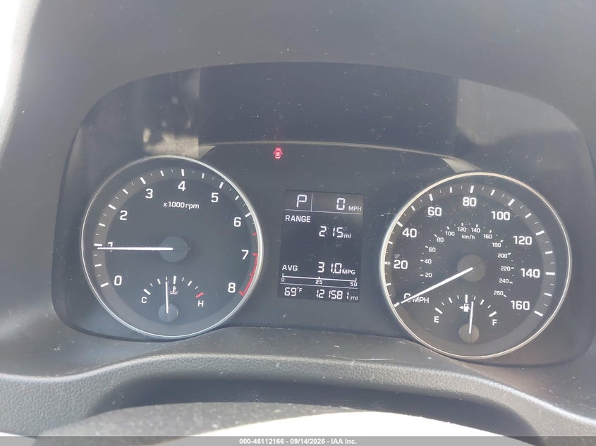 2017 HYUNDAI ELANTRA auction photo 7