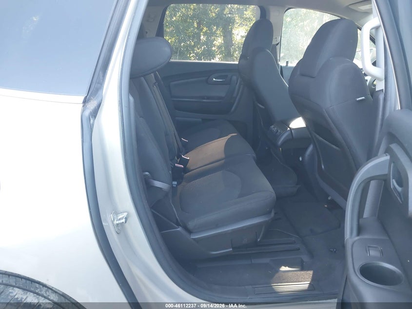 CHEVROLET TRAVERSE 2011 VIN 1GNKRGED9BJ160109