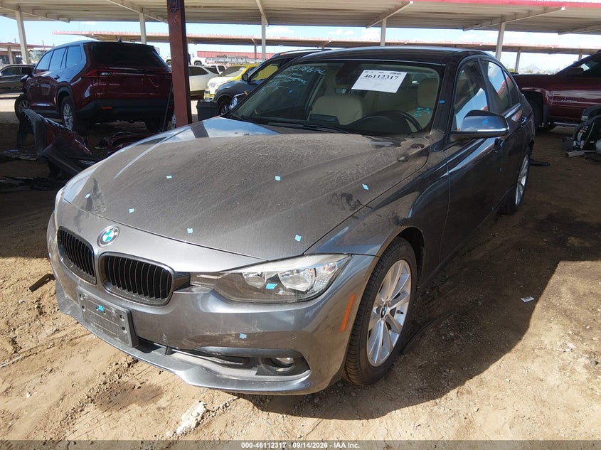 2017 BMW 3er, Rear, IAAI, VIN WBA8E1G38HNU15783 — photo 2