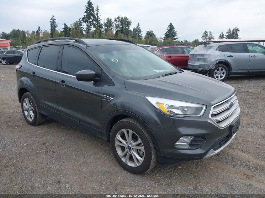 Vin: 1fmcu9gd7jud08657, lot: 46612096, ford escape se 2018 img_1