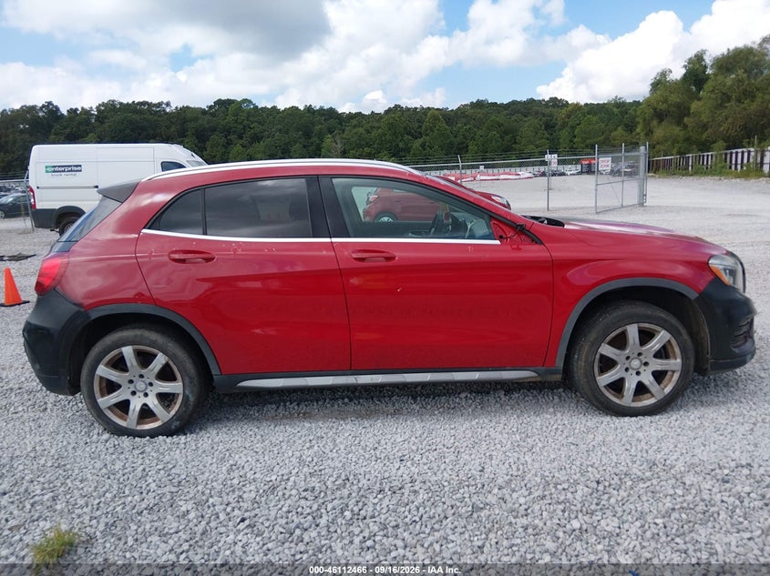2015 MERCEDES-BENZ GLA 250 4MATIC · Фото 13